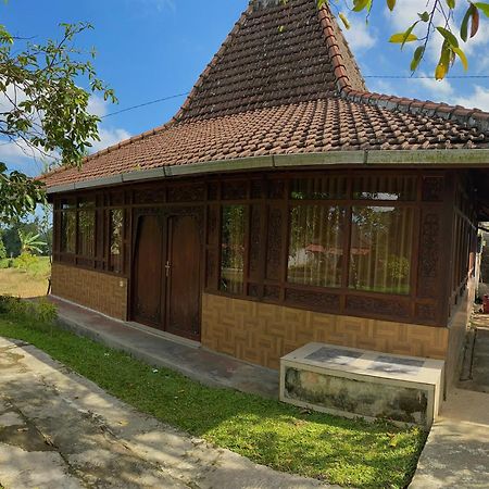 Villa Kampoeng Joglo Ijen Banyuwangi  Exterior foto