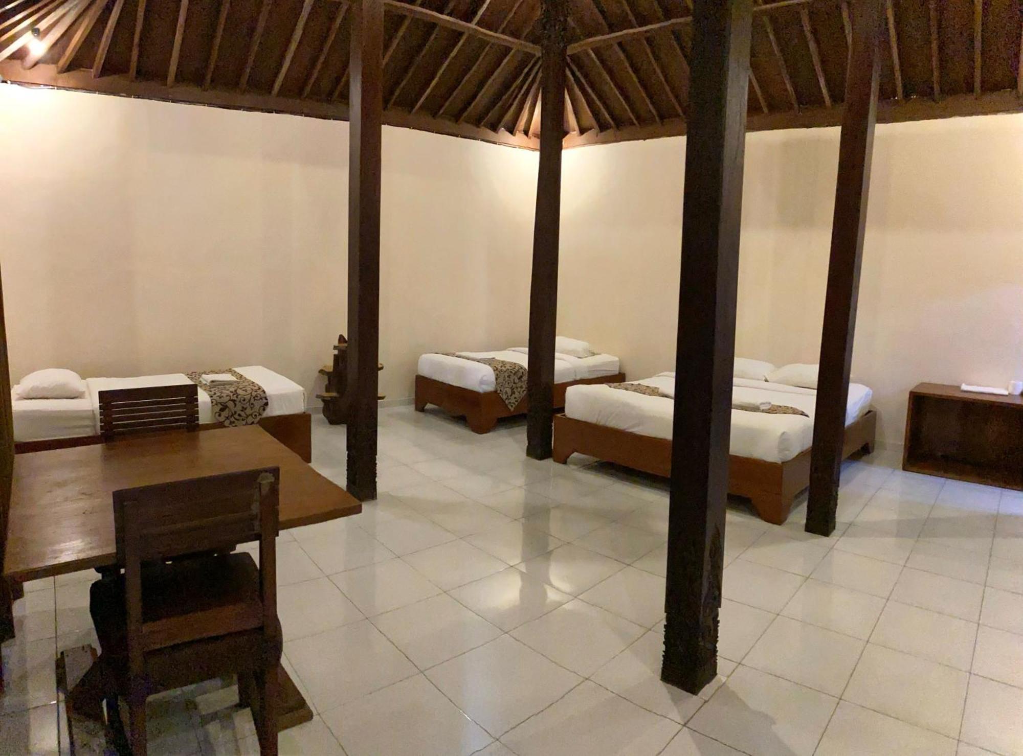 Villa Kampoeng Joglo Ijen Banyuwangi  Zimmer foto