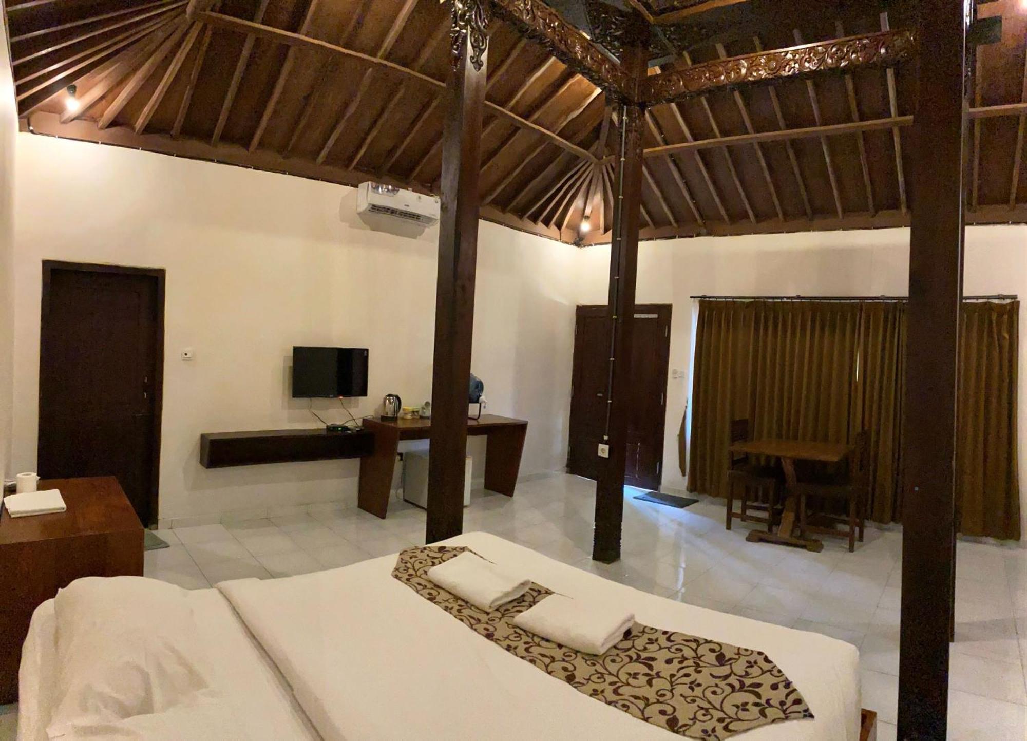 Villa Kampoeng Joglo Ijen Banyuwangi  Zimmer foto