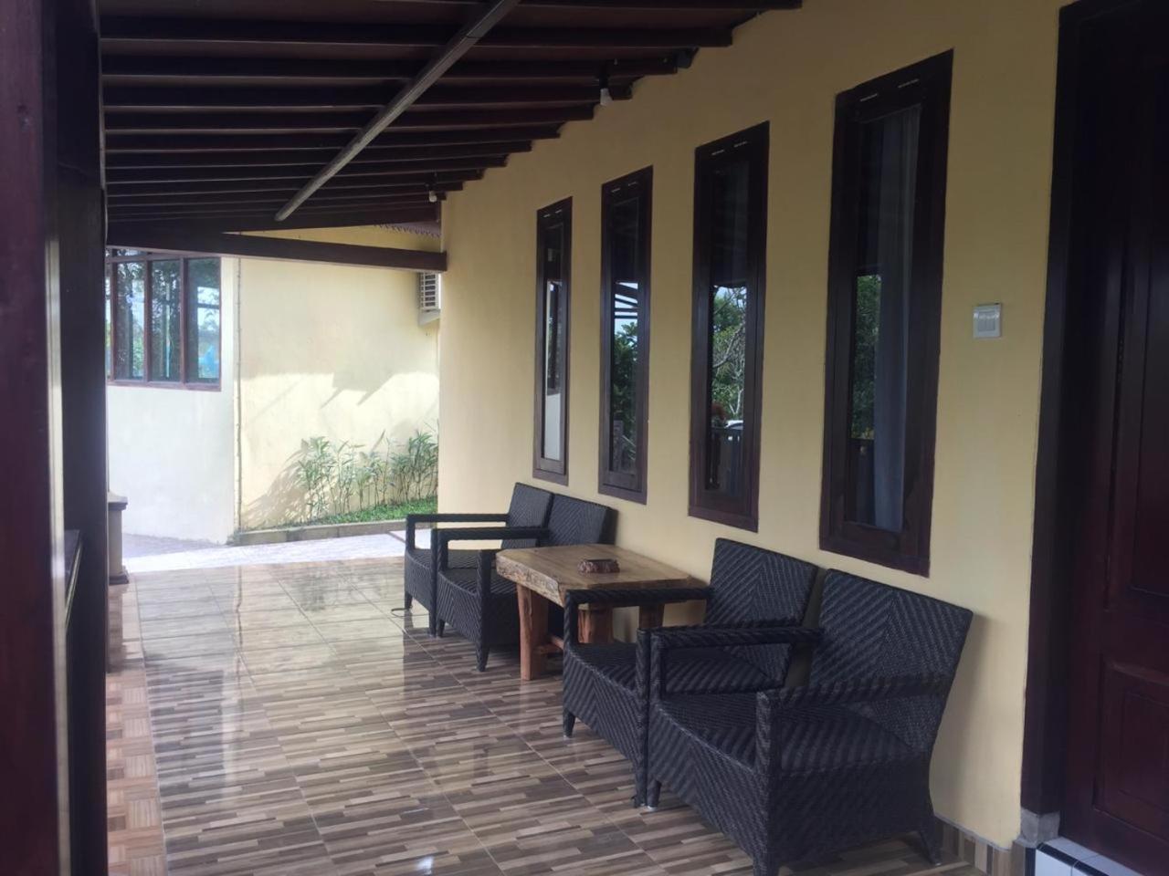 Villa Kampoeng Joglo Ijen Banyuwangi  Zimmer foto